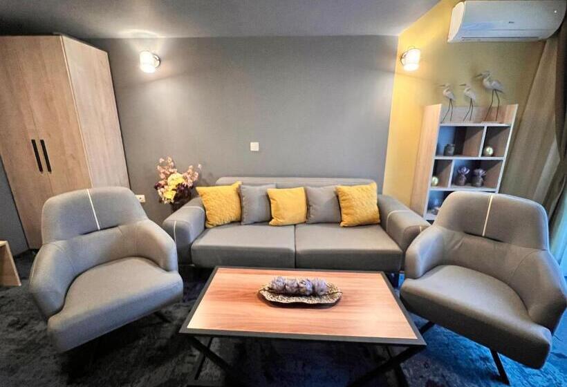 套房, Pino Villa, Casa, Cucina е Terrazza