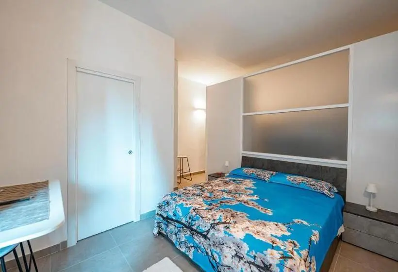 اتاق خانوادگی, Room In Guest Room   Luxury Room La Mandorla