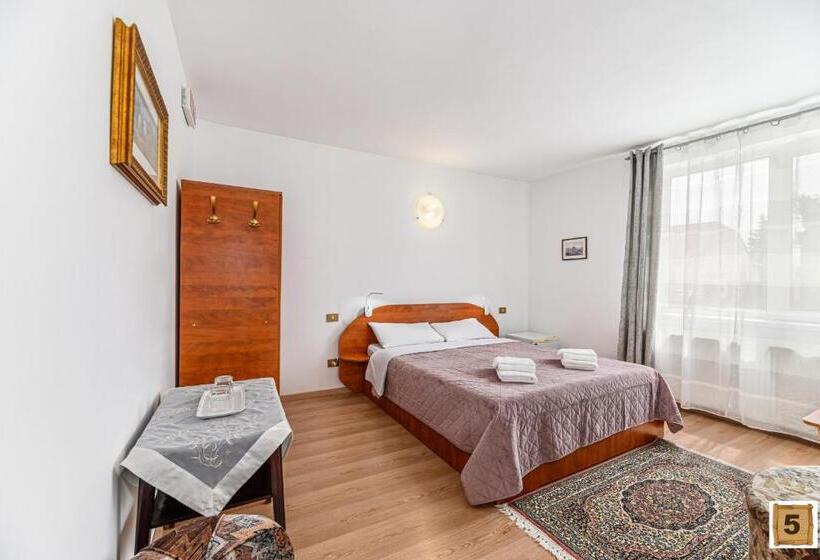 Номер Стандарт, Pensiunea Roma Antica
