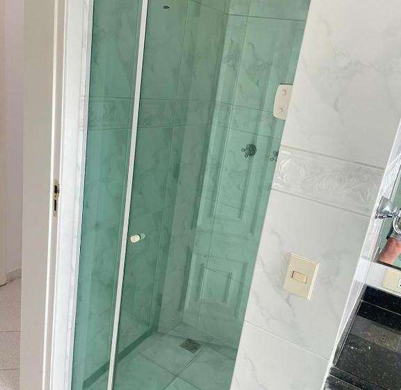 四人标准间, Bene Beach Pousada Guarujá