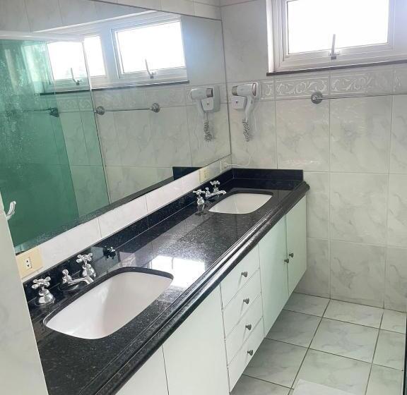 4인용 스탠다드 룸, Bene Beach   Pousada Guarujá