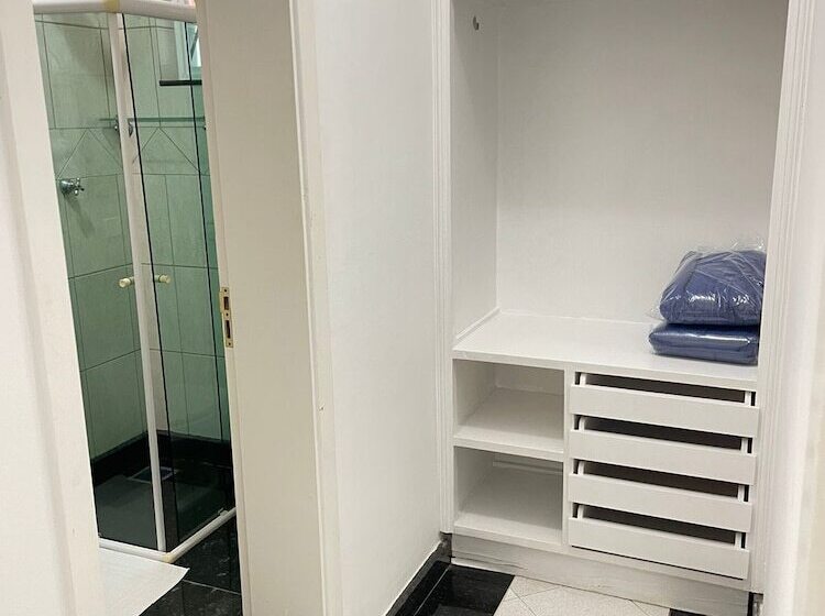 标准三人间, Bene Beach Pousada Guarujá