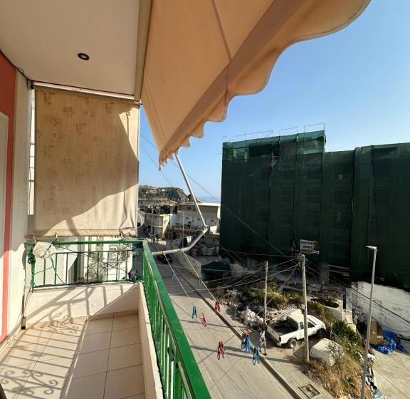 Номер Стандарт Трехместный, Elysian Sunset Studios