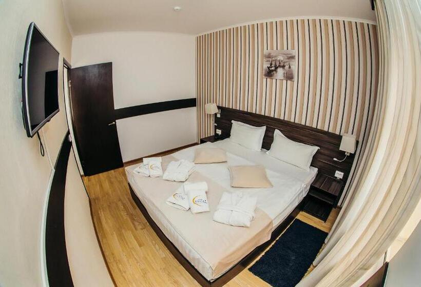 سوییت خانوادگی, Dostar