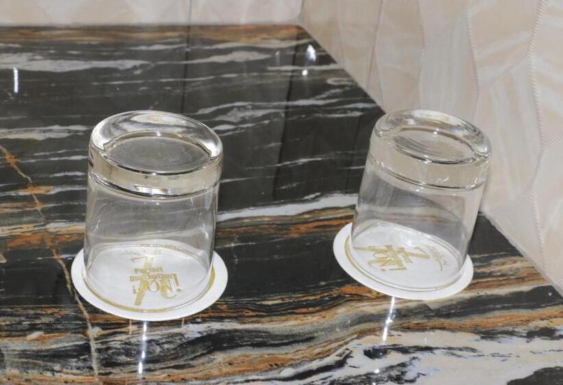 سوییت جونیور, Horison Sentani