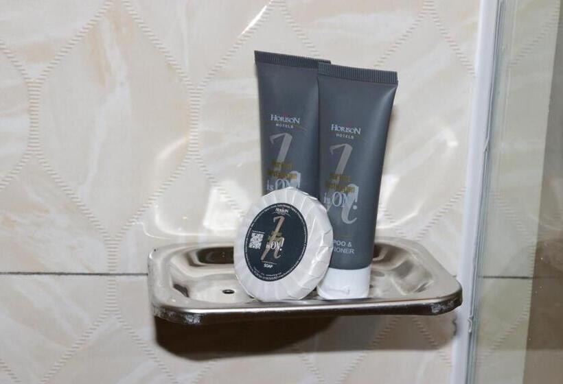 سوییت جونیور, Horison Sentani