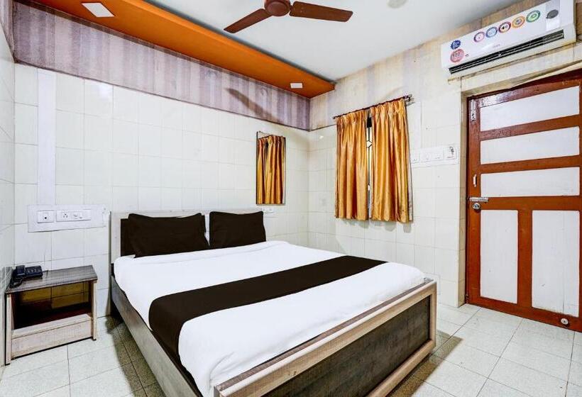 غرفة كلاسيكية ثلاثية, Oyo Flagship Mizpah Inn