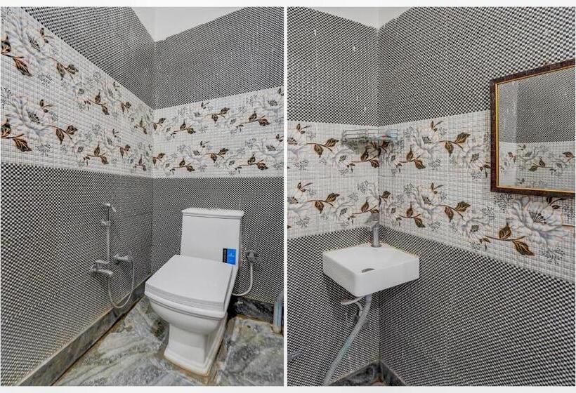 스탠다드 룸, Oyo Meenaachi Inn