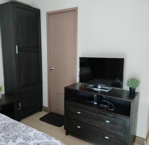 Balkonlu Standart Stüdyo, Rqui Condotel Near Airport At Two Palmtree Villas