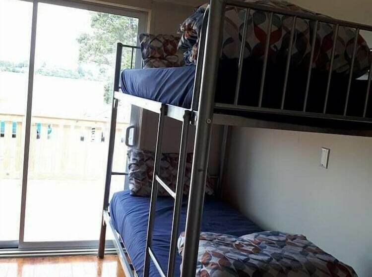تختخواب در اتاق مشترک, Apple Tree Backpackers