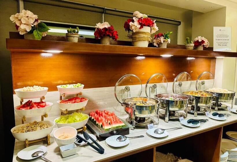 اتاق لوکس با تخت بزرگ, Myspace Hotel @bgc