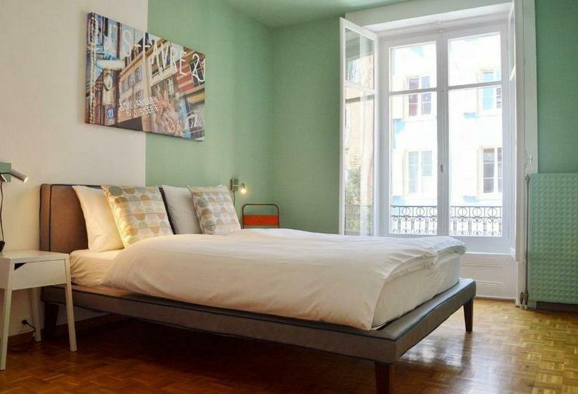 バス共有のスタンダードルーム, B&b Louis Favre 21