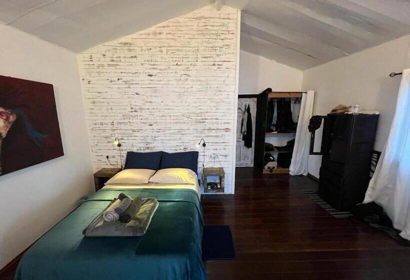 海の見えるスタンダードスタジオ, Barrbra Bnb Over The Sea