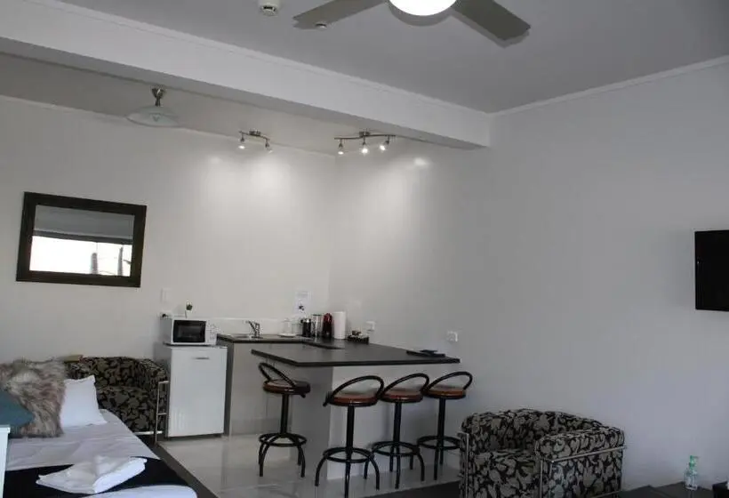 Standard-studio, Coromandel Seaview Motel