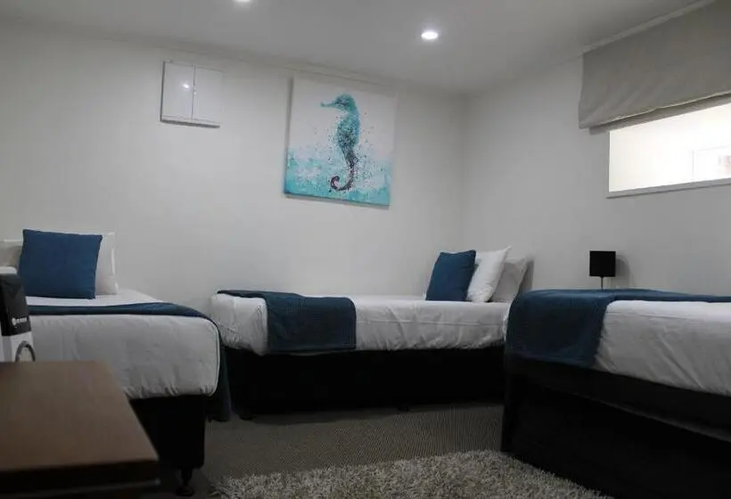 Huoneisto 2 Makuuhuonetta, Coromandel Seaview Motel