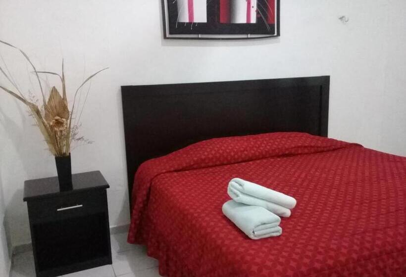 اتاق استاندارد با تخت بزرگ, 41 Valladolid