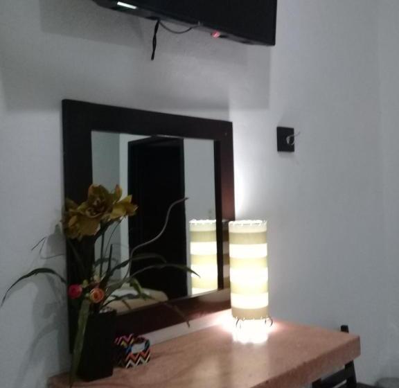 اتاق استاندارد با تخت بزرگ, 41 Valladolid