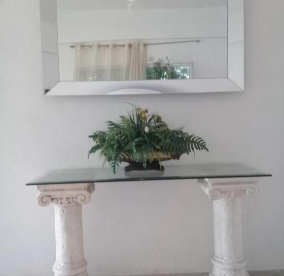 اتاق استاندارد با تخت بزرگ, 41 Valladolid