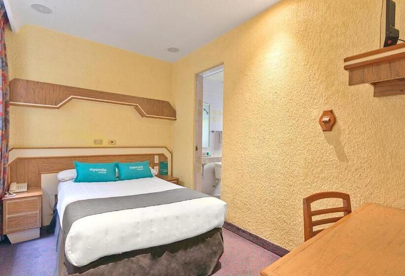 Номер Economy Индивидуальный, Kali La Raza Mexico City