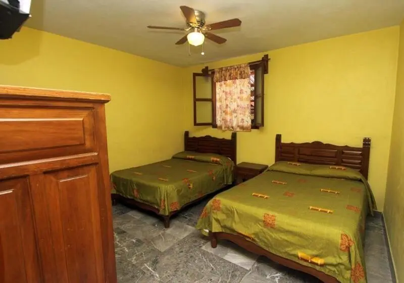 اتاق استاندارد چهار تخته, Camino De Villaseca