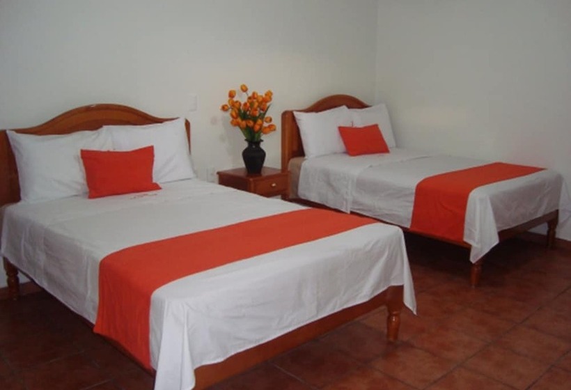 Четырехместный Номер Стандарт, La Cascada Oaxaca