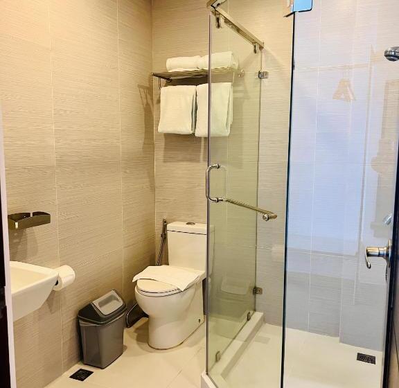 اتاق سوپریور چهار تخته, Playa Azul Baler