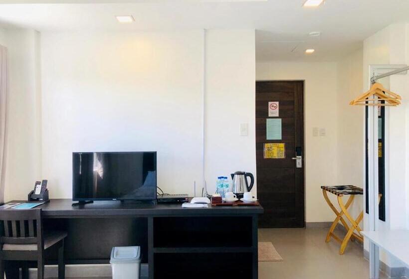 اتاق استاندارد سه نفره, Playa Azul Baler