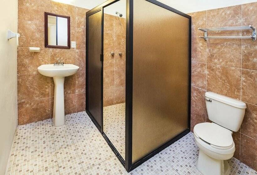 غرفة قياسية, Real Del Sur