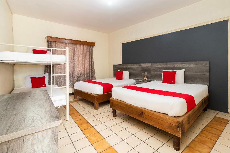 غرفة عائلية, Real Del Sur