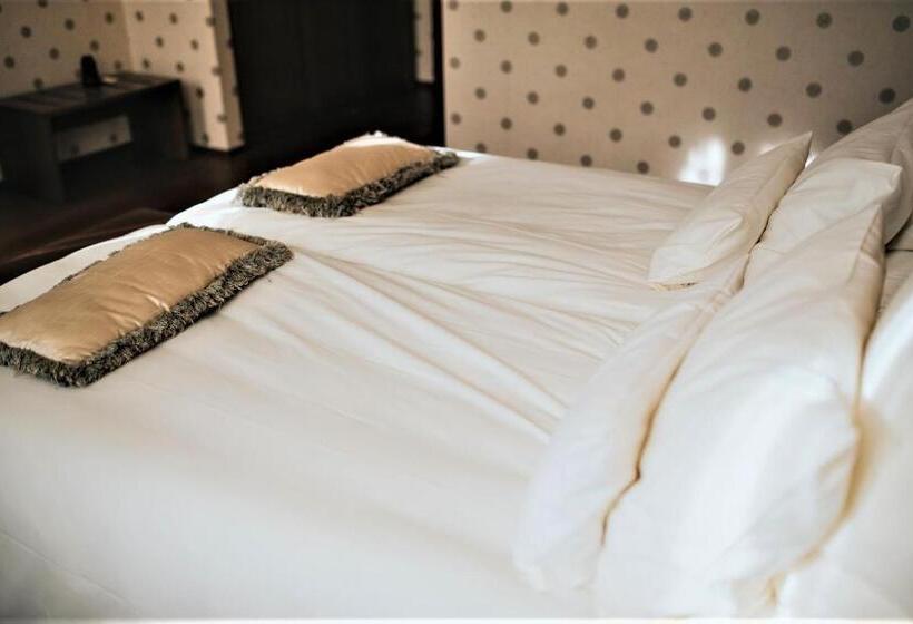 اتاق استاندارد, Mitra, Story Hotels