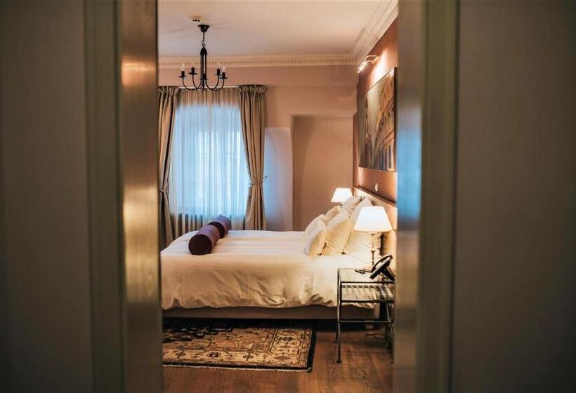 سوئیت 2 خوابه, Mitra, Story Hotels