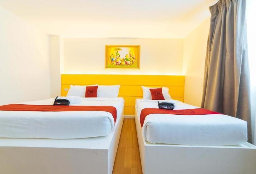 デラックスルーム, Reddoorz Plus At Hotel Metro Kalibo