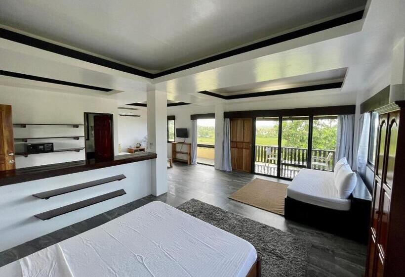 سوئیت با تخت بزرگ, Villa Maya