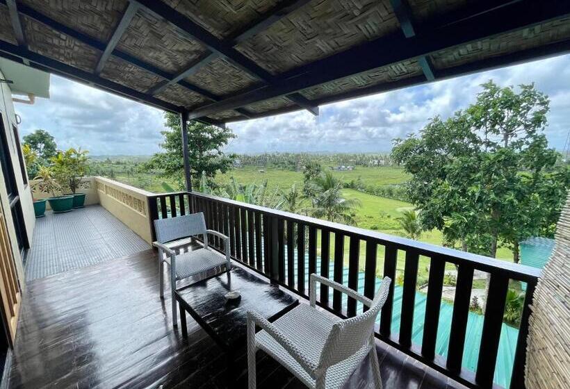 سوئیت با تخت بزرگ, Villa Maya