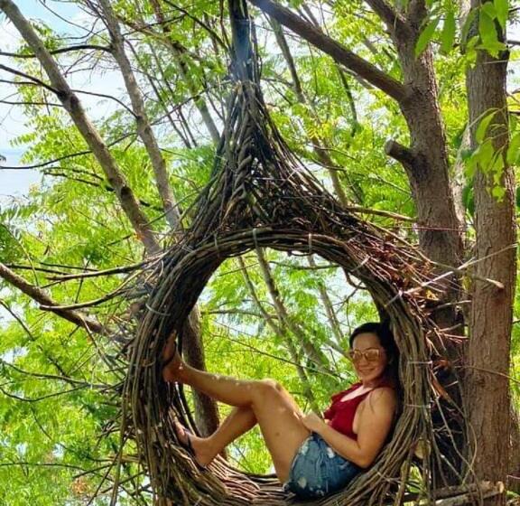 سوییت با چشمانداز دریا, Stay N Save B&b