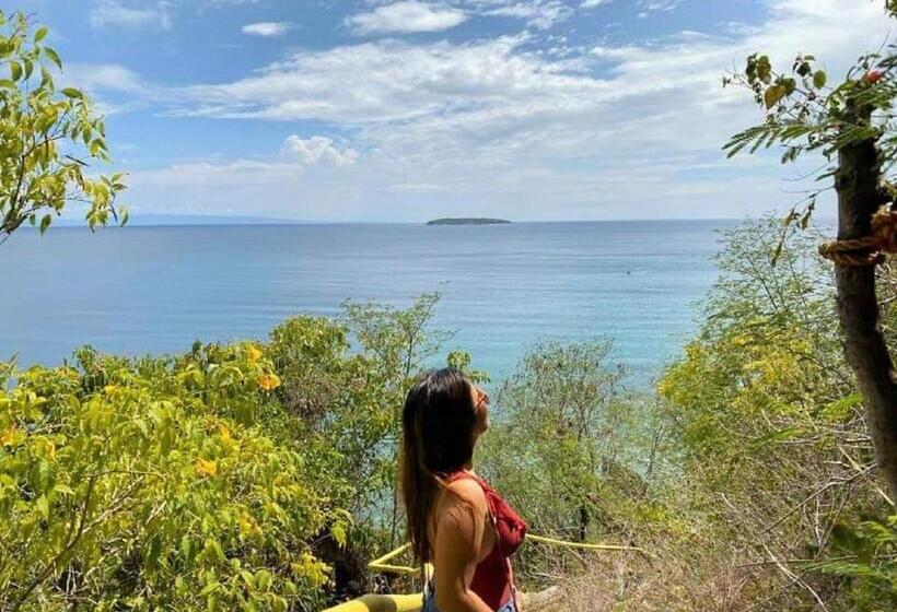 سوییت با چشمانداز دریا, Stay N Save B&b