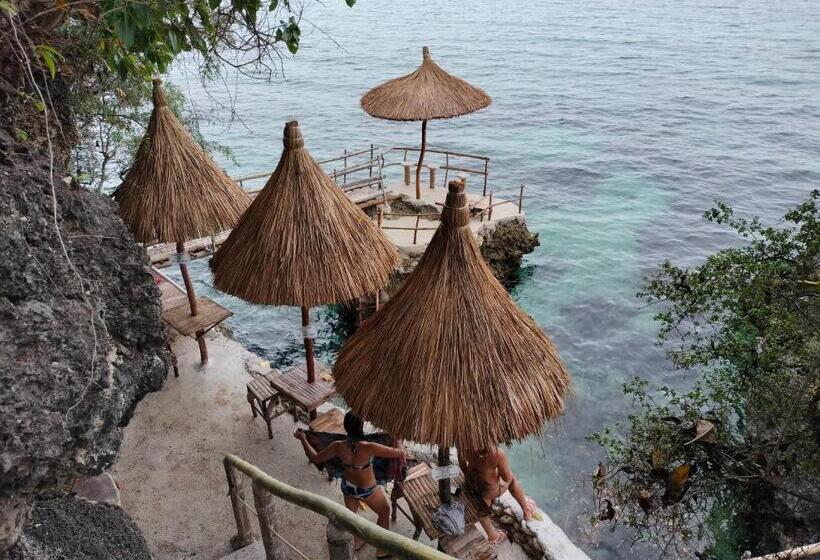 سوییت جونیور با چشمانداز دریا, Stay N Save B&b