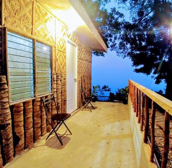 اتاق استاندارد چهار تخته, Stay N Save B&b