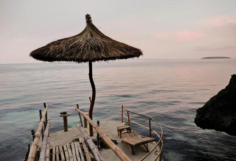 سوییت جونیور با چشمانداز دریا, Stay N Save B&b