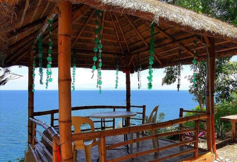 سوییت جونیور با چشمانداز دریا, Stay N Save B&b