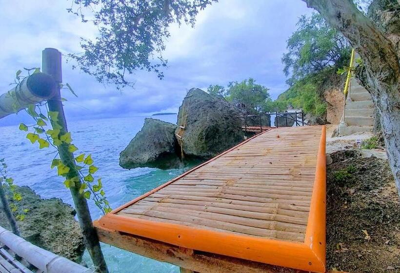 سوییت با چشمانداز دریا, Stay N Save B&b