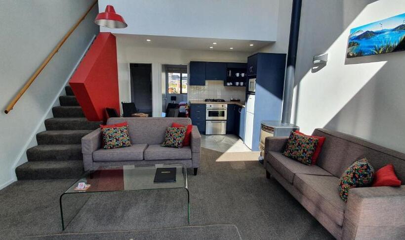 דירת שני חדרים, The Moorings Motel And Apartments