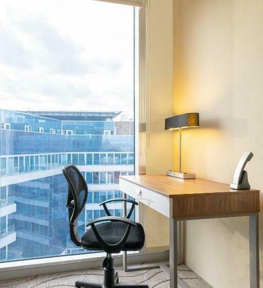 ماستر سويت, The View Hotel By Covalia