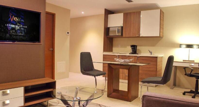 سوییت جونیور, The View Hotel By Covalia