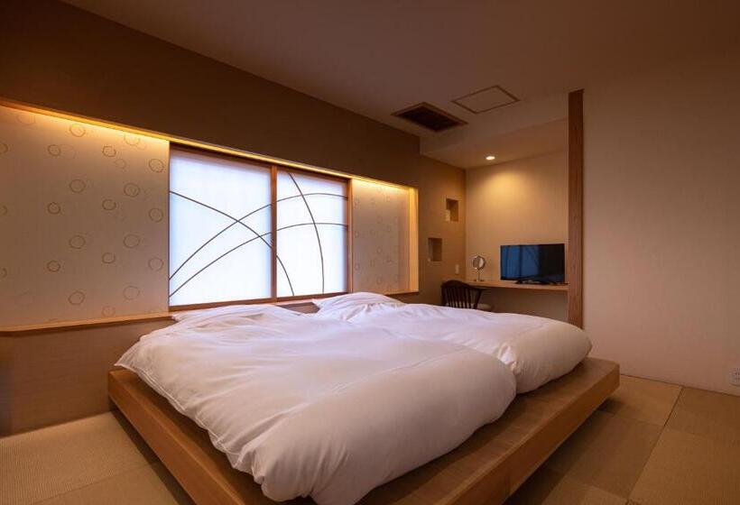 غرفة إدارية ثلاثية, Shaga No Sato Yumeya