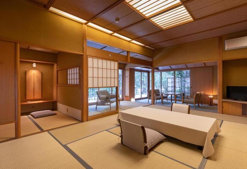 غرفة إدارية ثلاثية, Shaga No Sato Yumeya