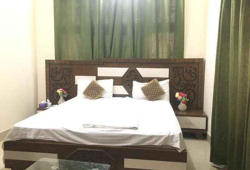 اتاق لوکس, Embassy Inn Guest House Hyderabad