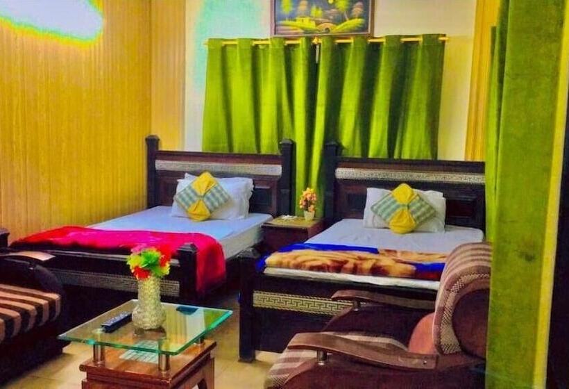 اتاق لوکس, Embassy Inn Guest House Hyderabad