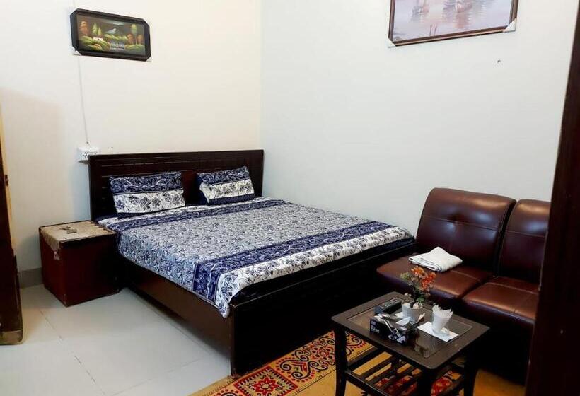 اتاق لوکس, Embassy Inn Guest House Hyderabad