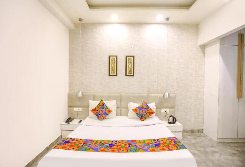 Номер Deluxe, Fabhotel F9 Sector 19